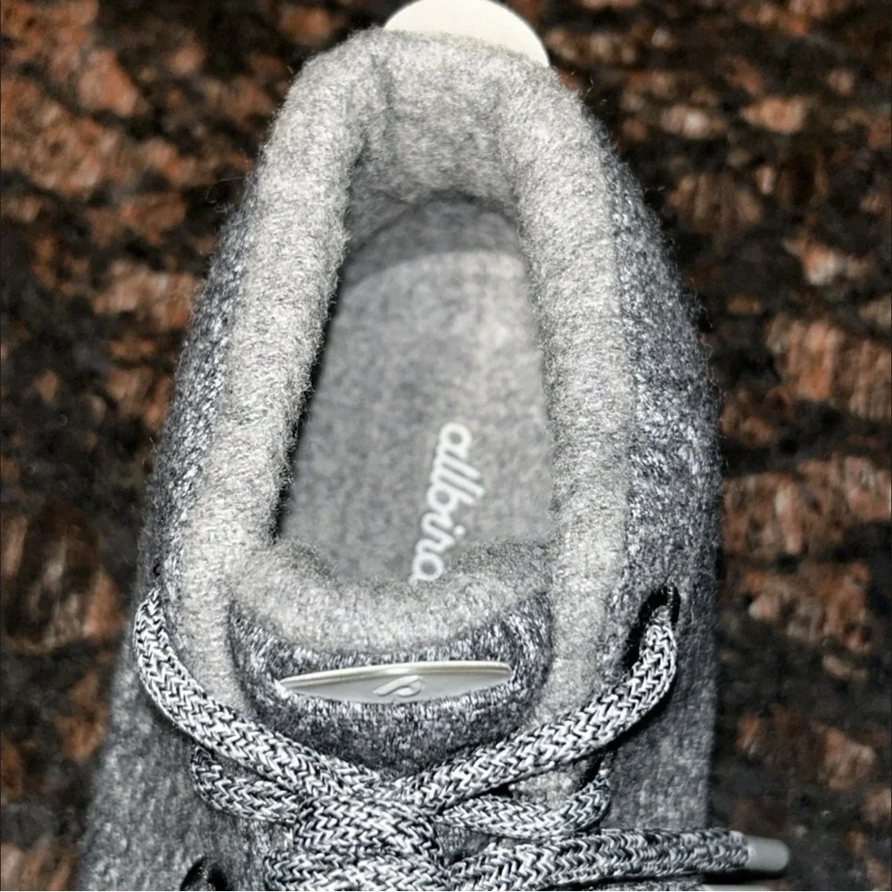 Allbirds Wool Runner High Top Sneakers Women’s Size 10 Gray Store Model